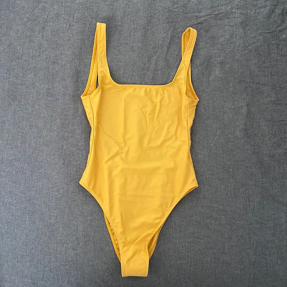 Never Worn - Gold/ Yellow Reformation Swimsuit